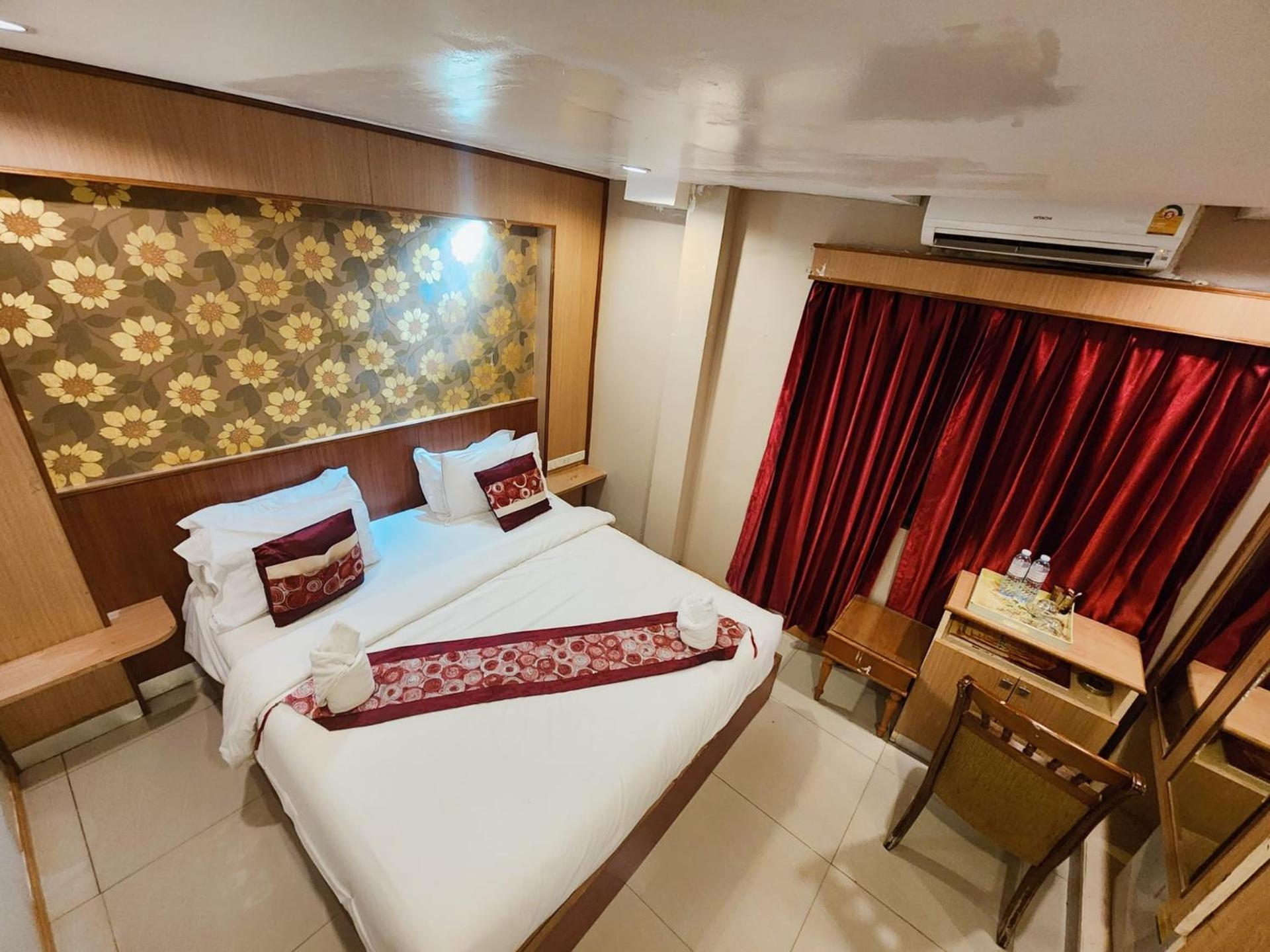 Star Residency Hotel Pattaya Esterno foto